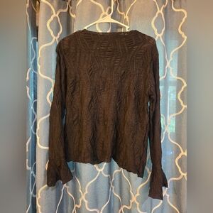 Stretchy Long Sleeve with ruffle sleeve - unbranded